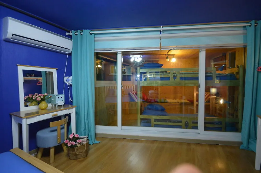Han River Guesthouse 서울특별시 2*,  대한민국